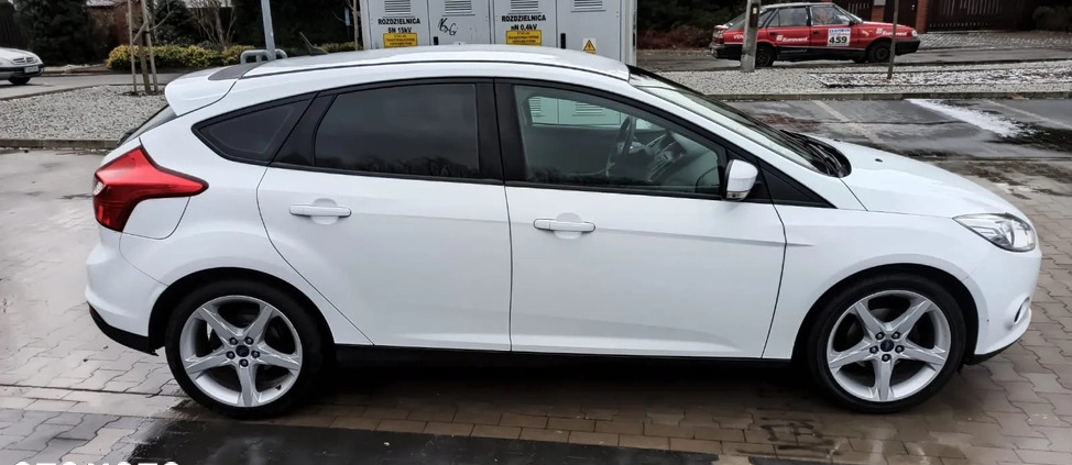 Ford Focus cena 21999 przebieg: 159900, rok produkcji 2013 z Swarzędz małe 497